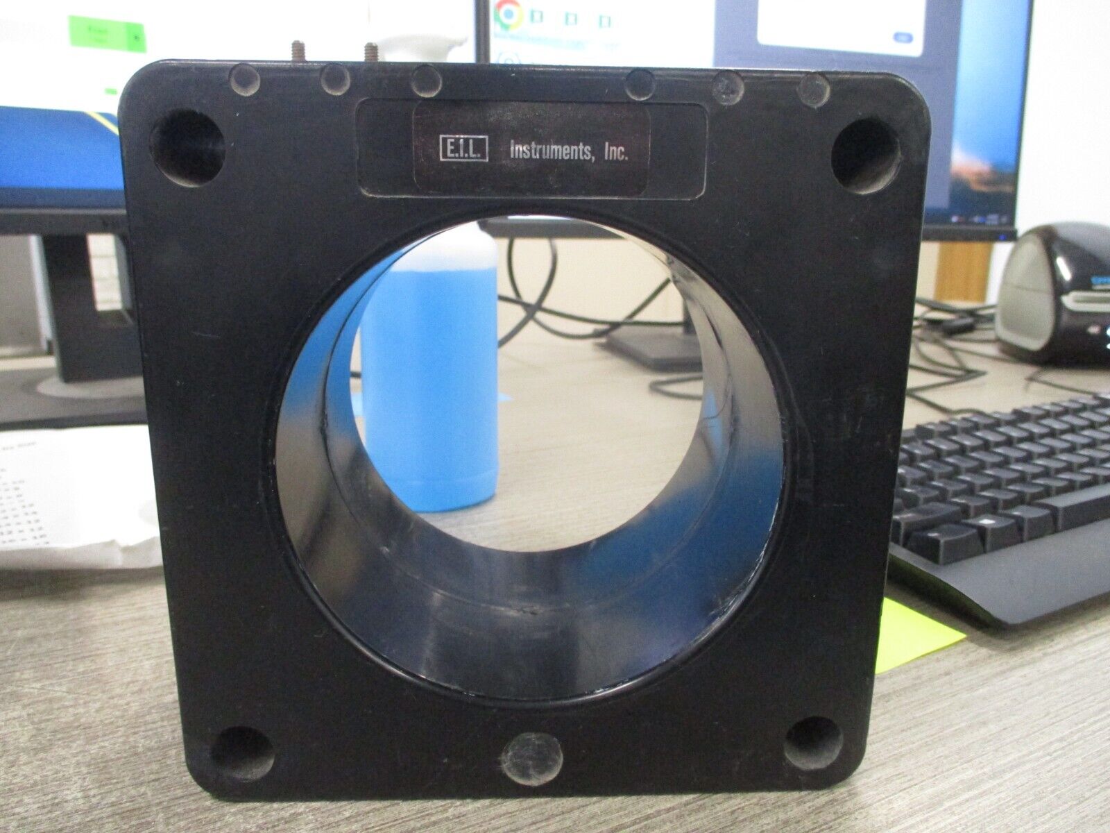 E.I.L Instruments Current Transformer 117-601 Ratio 600:5A 600V 60-400Hz