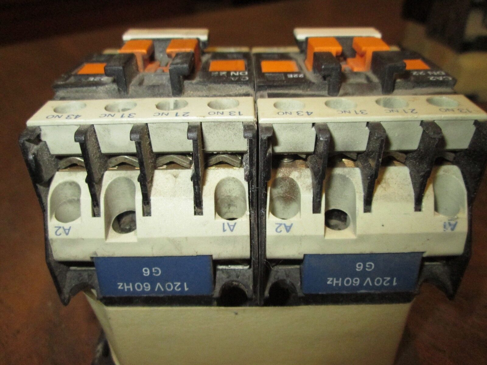 Telemecanique Contactor CA2 DN 22 120V Coil 10A 600V Lot of 2 Used