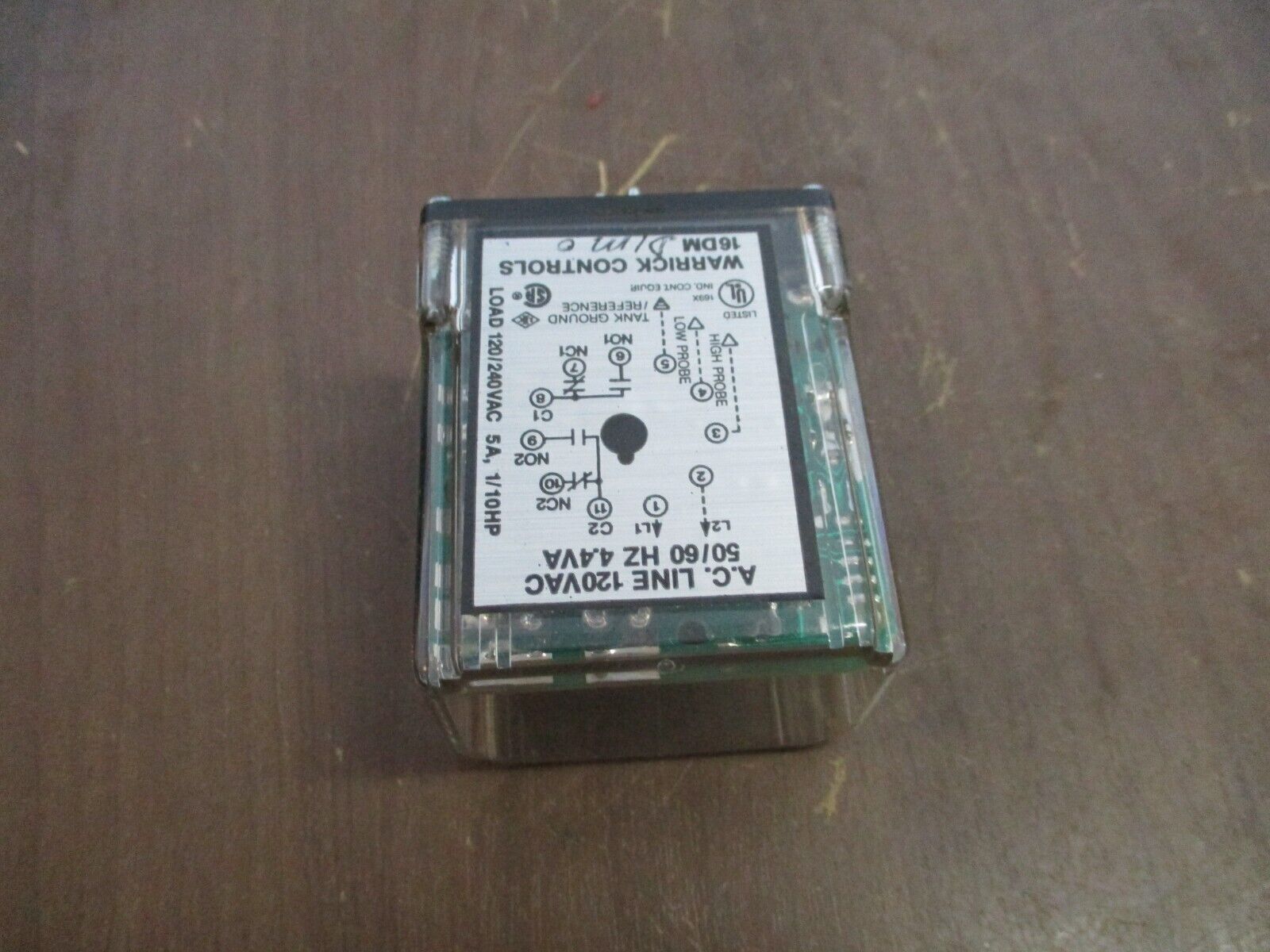 Warrick Controls Control Relay 16DM D1M0 120V 50/60Hz 4.4VA New Surplus