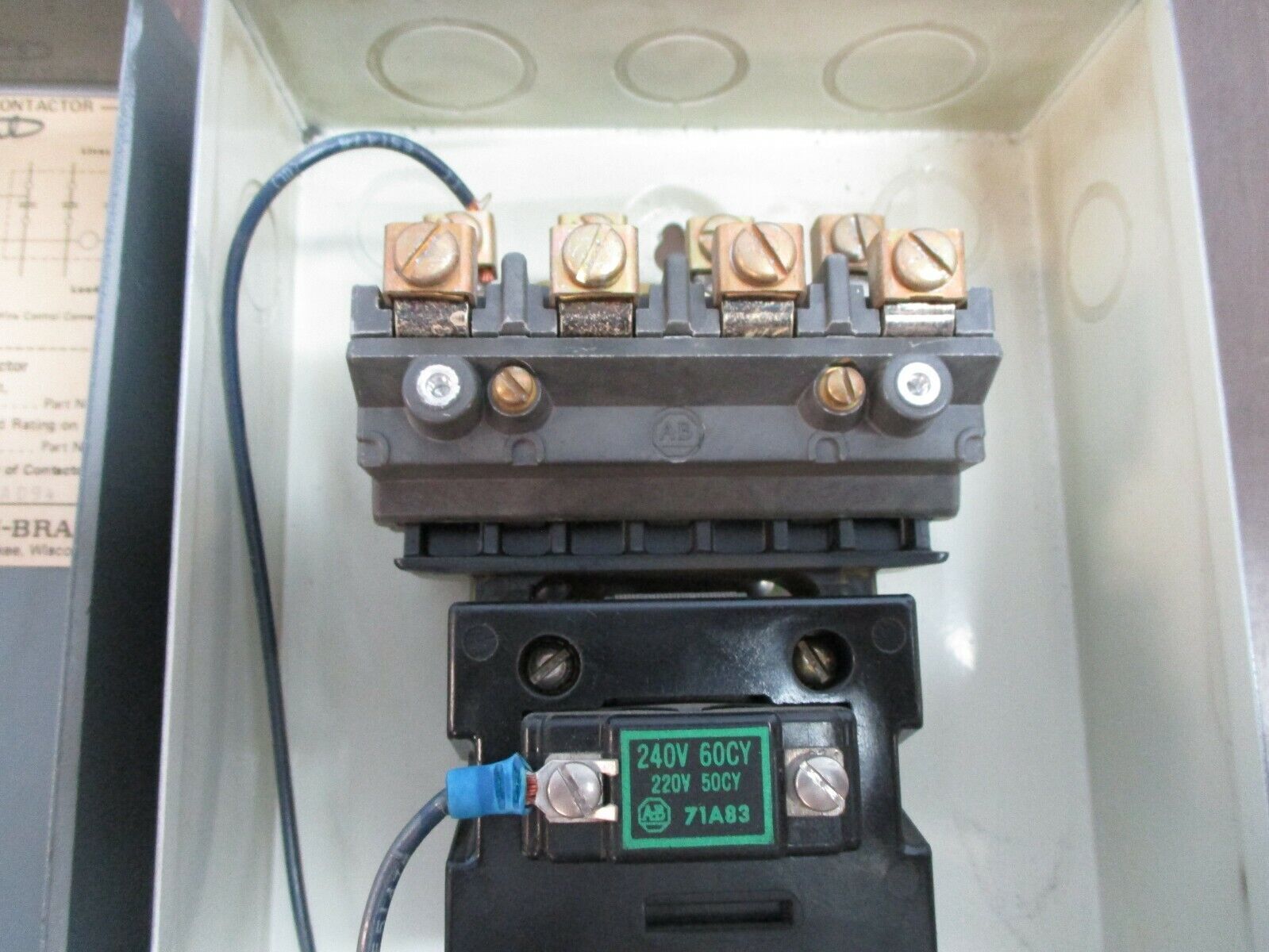Allen-Bradley Enclosed AC Lighting Contactor 702L-BOD94 Ser. K 240V Coil 30A