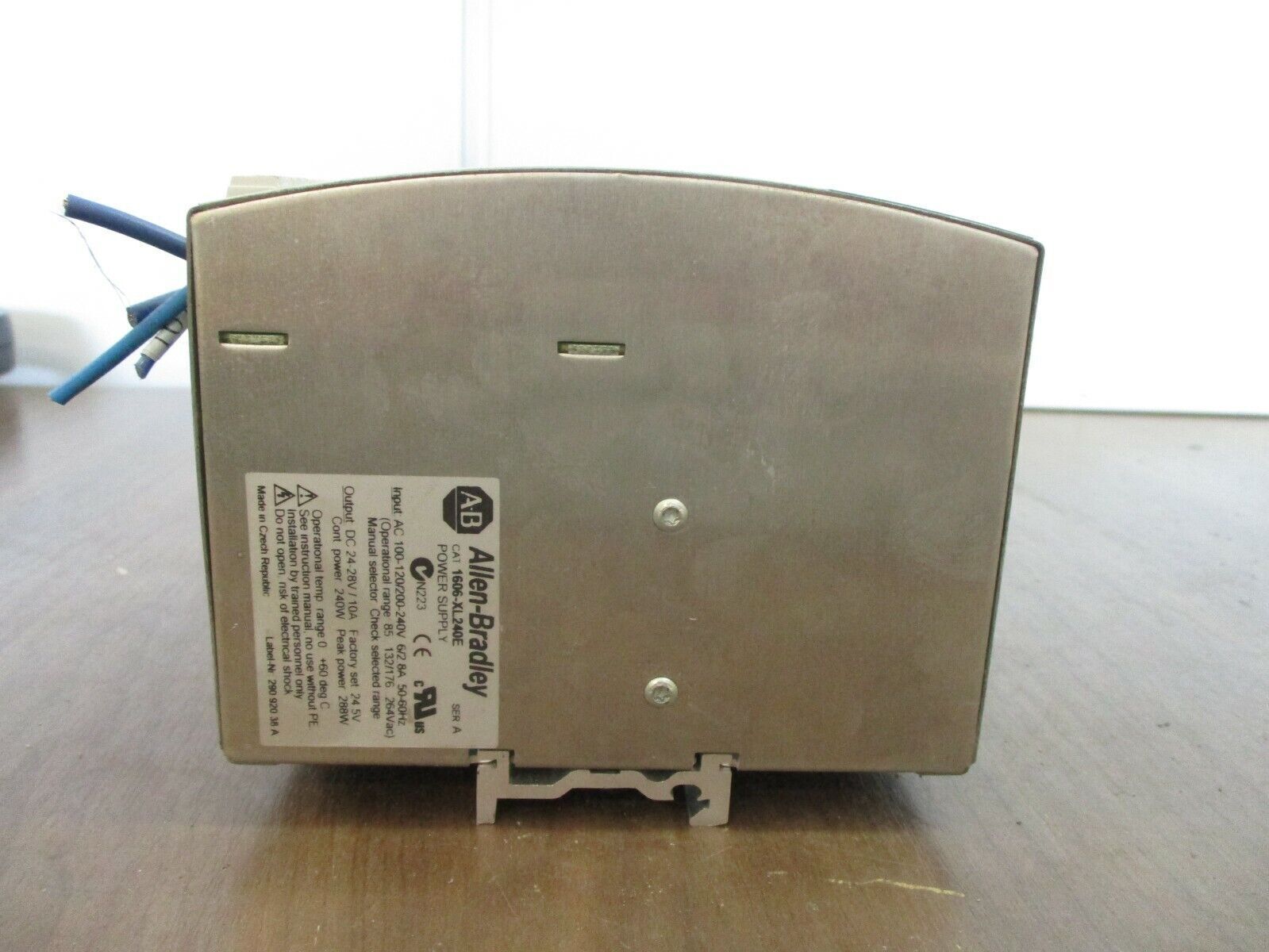 Allen-Bradley Power Supply 1606-XL240E Ser. A Input: AC 100-120/200-240V Used