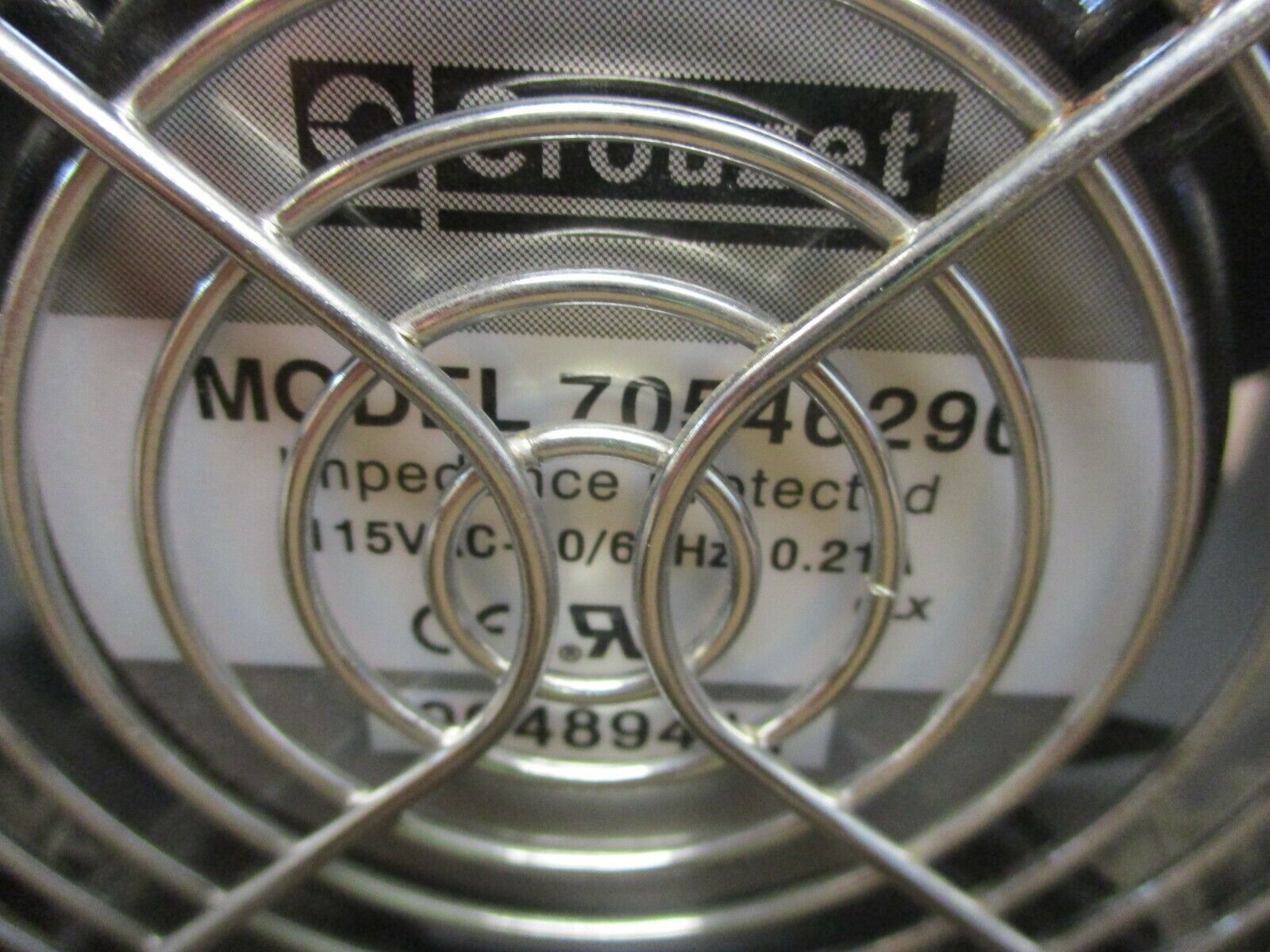 Crouzet Axial Fan 70546290 115V 50/60Hz 0.21A w/ Grate Used