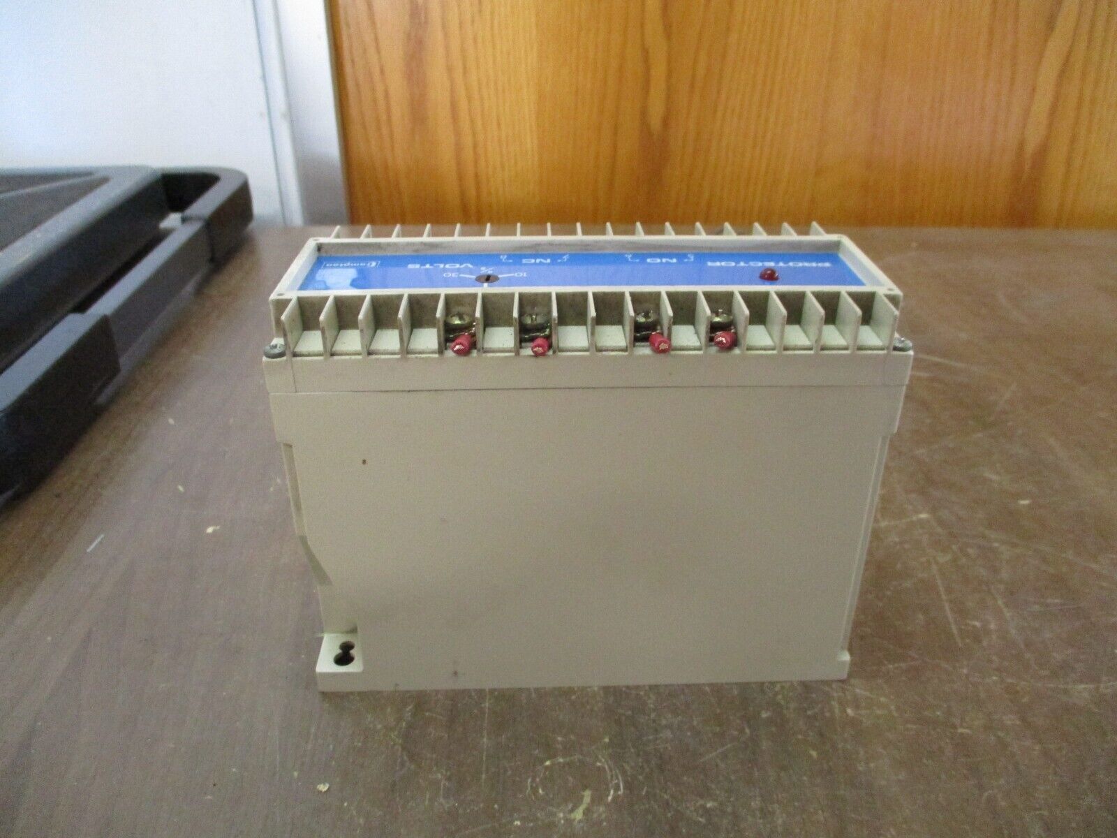 Crompton Protector Relay 256-PLLU-PQBX 120V 60Hz Used