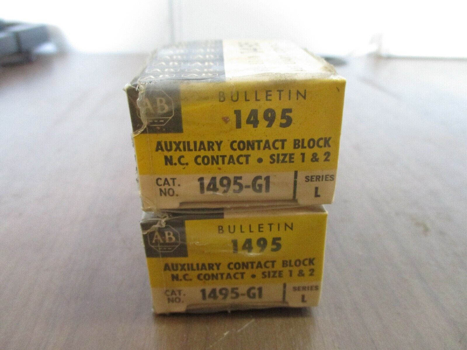 Allen-Bradley Aux Contact Block 1495-G1 Ser. L N.C. Contact Size 1 & 2