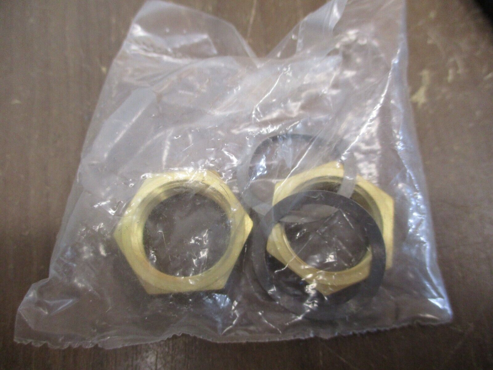 Eaton Photoelectric Sensor 12100A6513 Tubular Housing 2m Length 20-264VAC