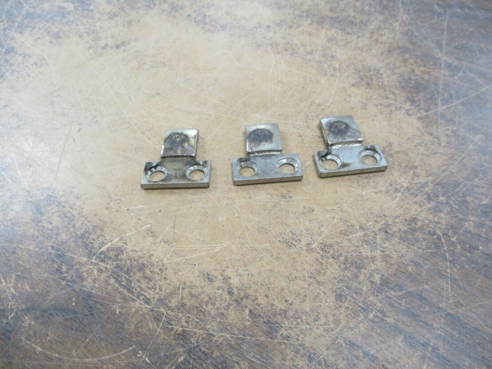 Cutler-Hammer Replacement Contact 23-3552 *Lot of 3* Used