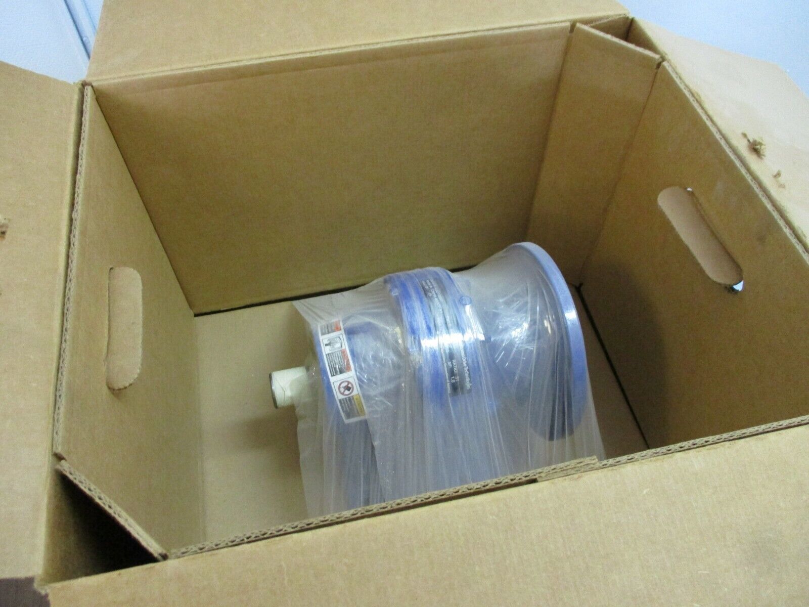 Sumitomo CNHX-6090Y-51 Gear Reducer PA061613 Ratio: 51 0.45HP In New Surplus