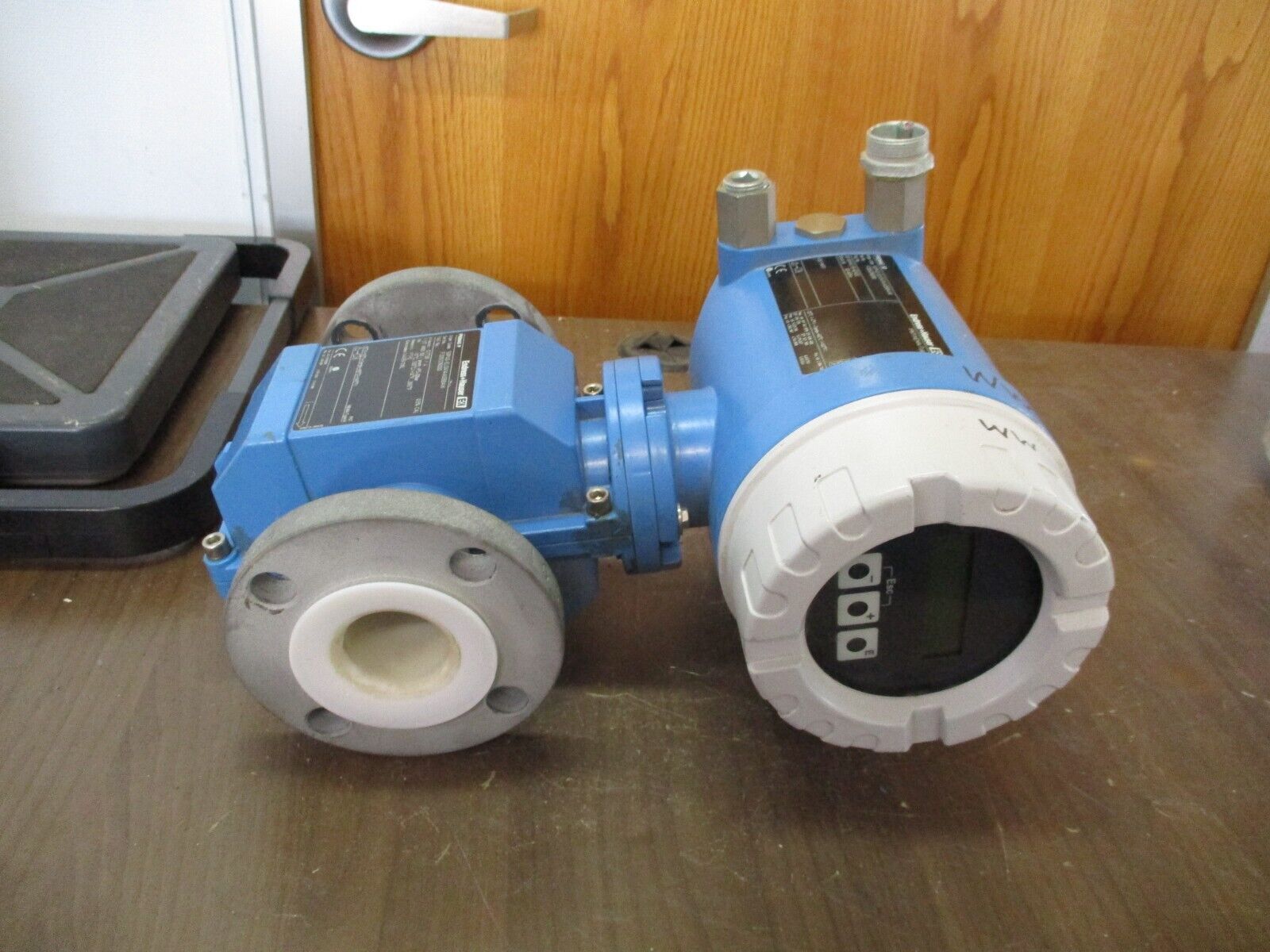 Endress+Hauser Promag Flow Meter 50P40-EL0A1AA0BBAW 20-55VAC 16-62VDC 1 1/2"