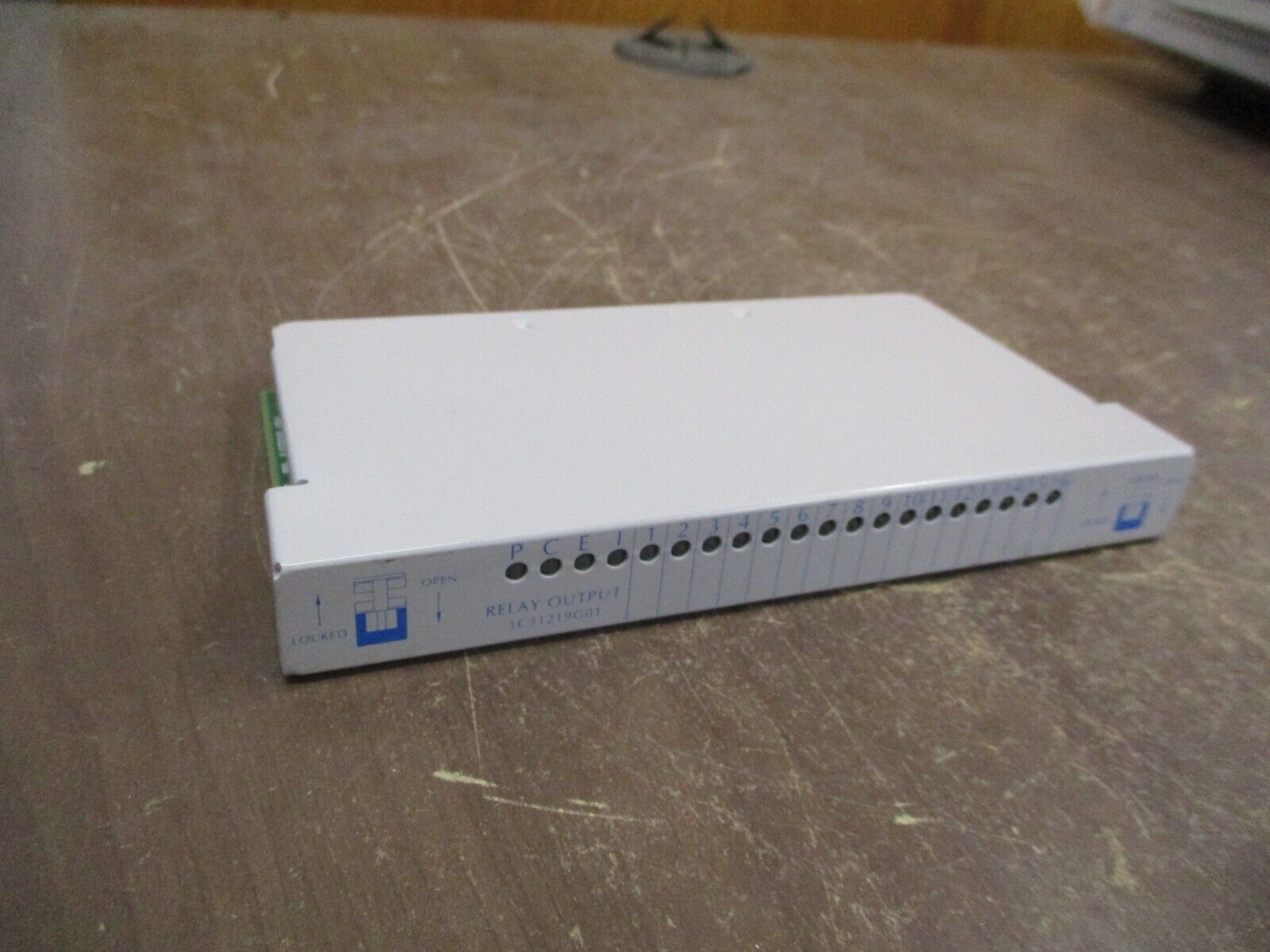 Emerson Ovation Relay Output Module 1C31219G01 Used