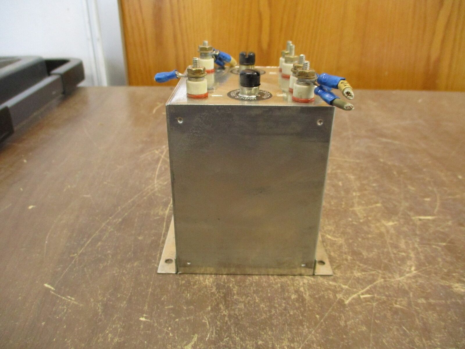 Wilmar Frequency Relay 25-060 X 120VAC 50-70Hz Used