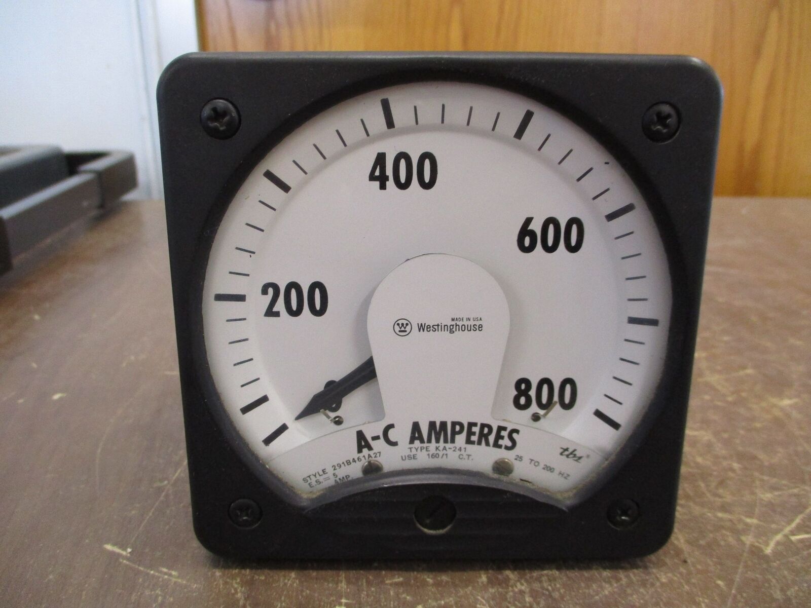 Westinghouse Type KA-241 AC Ammeter 291B461A27 Range: 0-800A 25-200Hz Used
