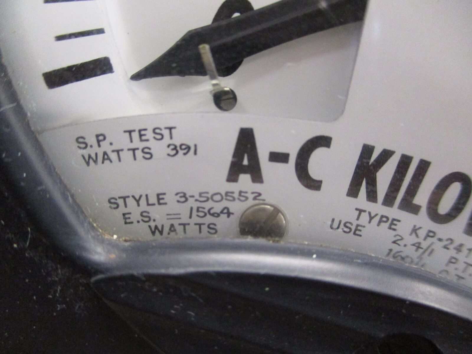 Westinghouse Type KP-241 AC Kilowatt Meter 3-50552 Range: 0-600KW 120V 60Hz Used