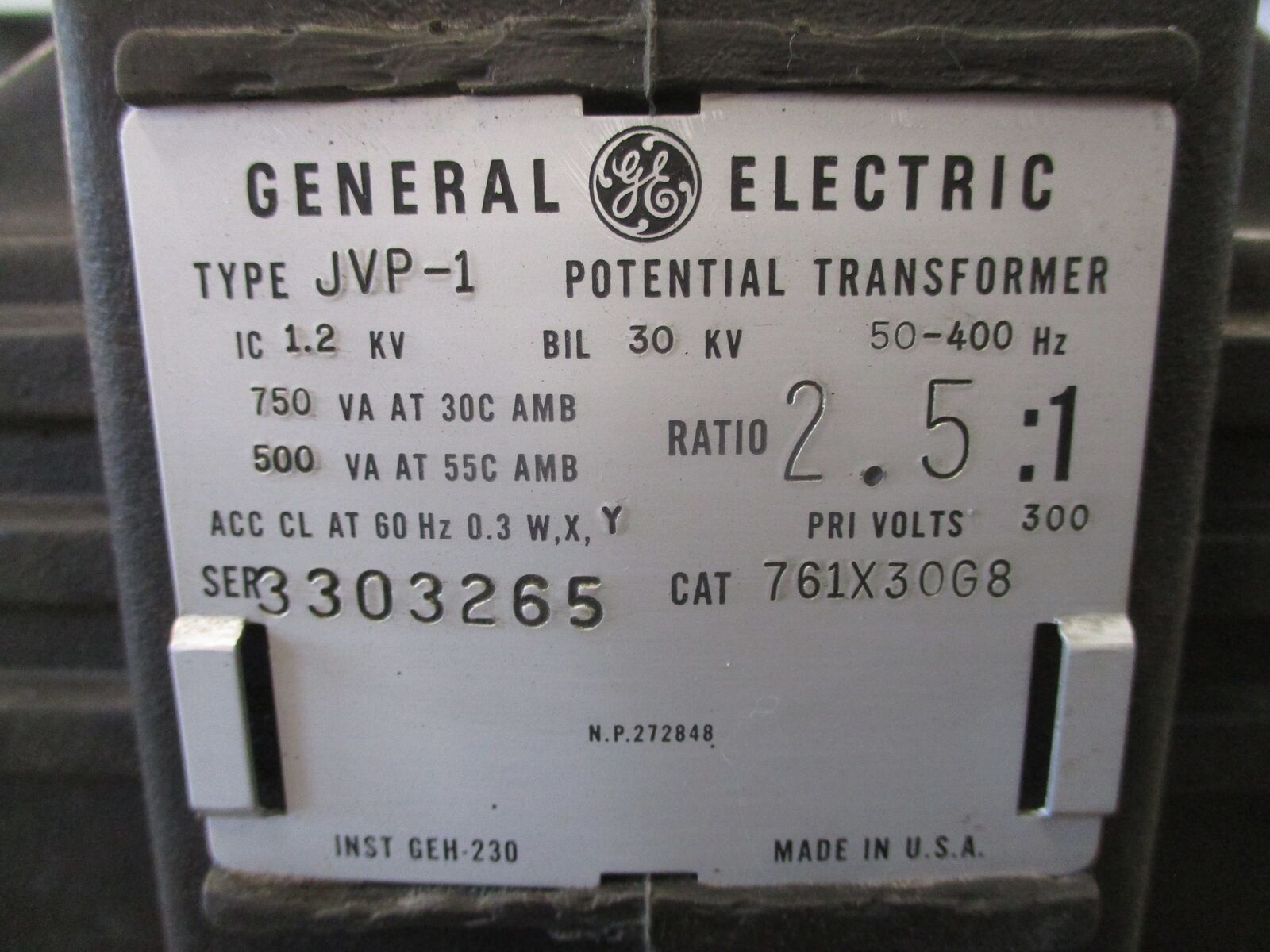 GE Type JVP-1 Potential Transformer 761-30G8 Pri: 300V Ratio 2.5:1 60Hz 30 kV BI