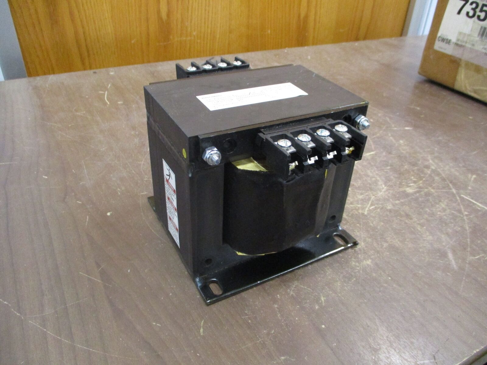 Square D Control Transformer 9070T1000D1 1kVA Pri: 240/480V Sec: 120V 50/60Hz