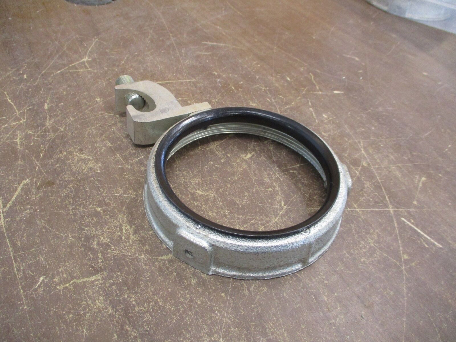 Elecman Insulated Ground Bushing MGB 400 4" *No Box* New Surplus