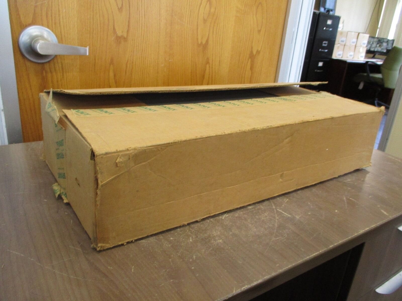 Bryant 3R Main Lug Load Center BJ3R1N 225A 120/208/240VAC 3Ph 4W New Surplus