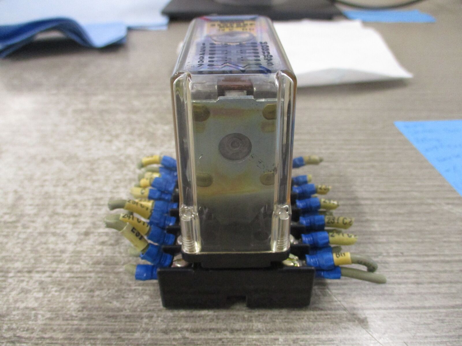 Struthers Dunn Relay 219FXXP 32VDC Coil W/Base Used