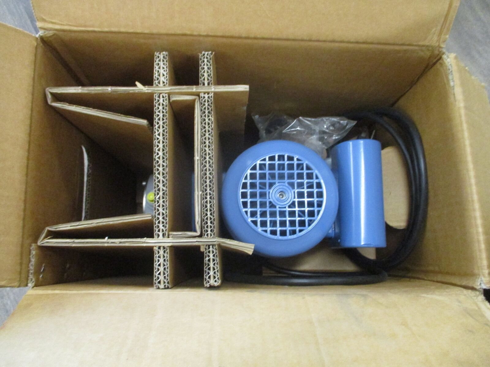 Henkel HST 5 Pump E1000160PV10PTPTPV9909022828PV999901 5GPH 145 PSI 115V 60Hz 1.