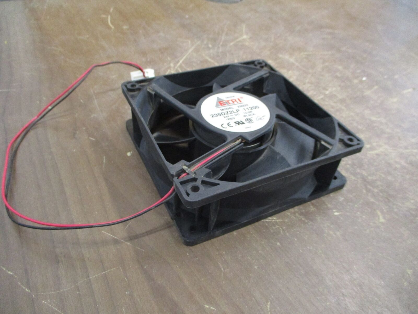 Etri Axial Fan 235DZ2LP 11200 24VDC 12W Used