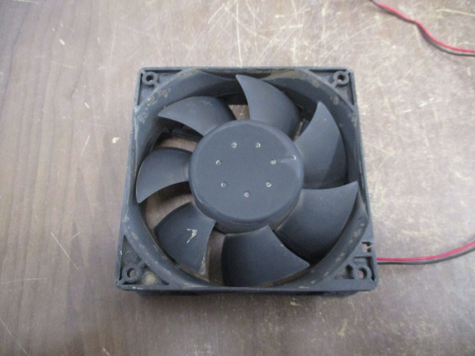 Etri Axial Fan 235DZ2LP 11200 24VDC 12W Used