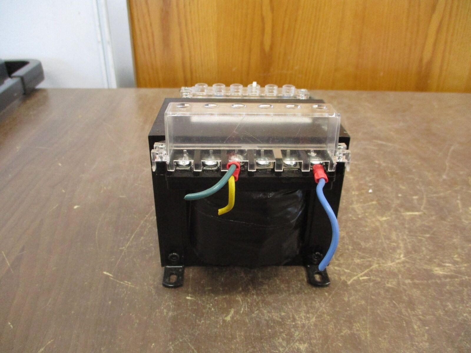 Micron ValuTRAN Control Transformer V250-0086-1 250VA Pri: 208-480V 60Hz Used