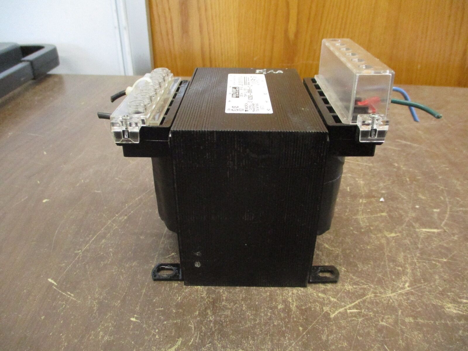 Micron ValuTRAN Control Transformer V250-0086-1 250VA Pri: 208-480V 60Hz Used