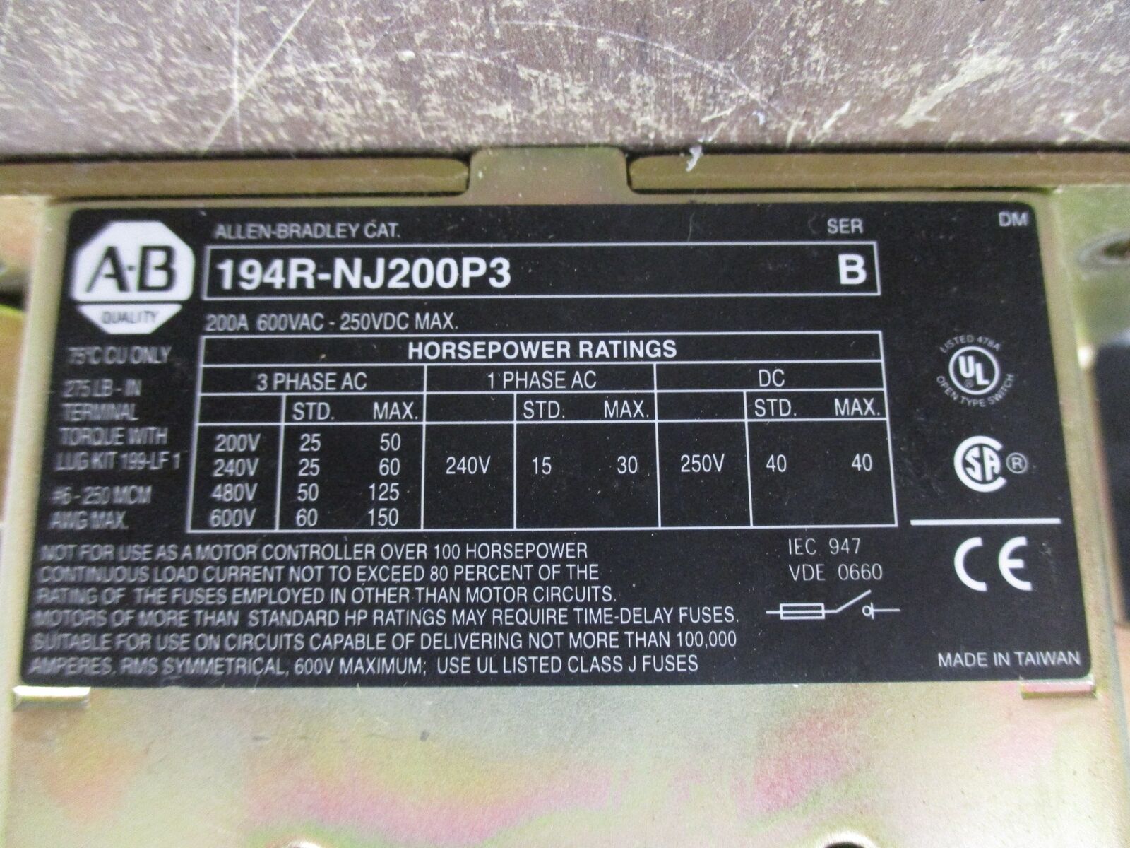 Allen-Bradley Fusible Disconnect Switch w/175A Fuses 194R-NJ200P3 200A 600V Used