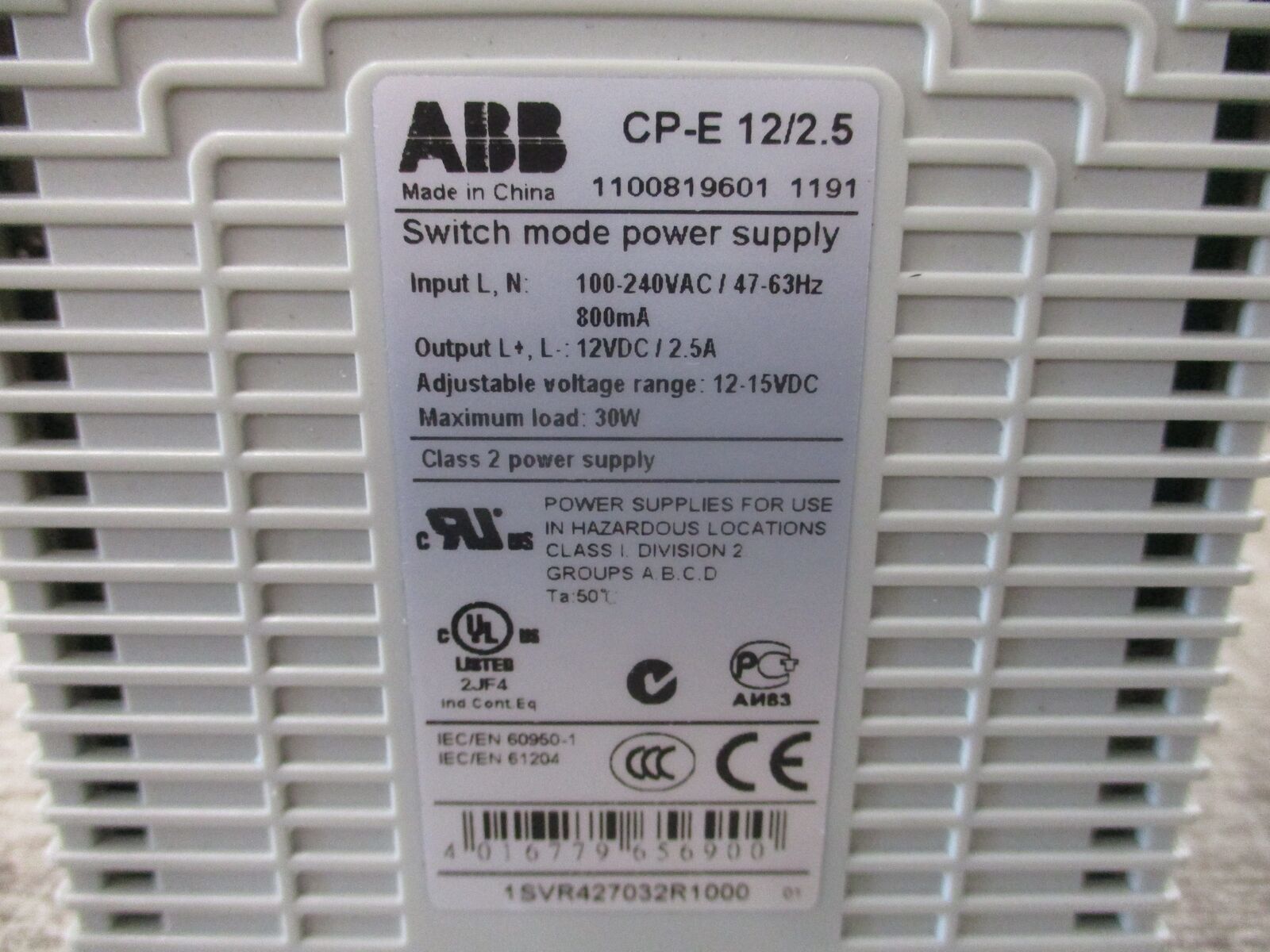 ABB Switch Mode Power Supply CP-E 12/2.5 30W Input: 100-240VAC / 47-63Hz / 800mA