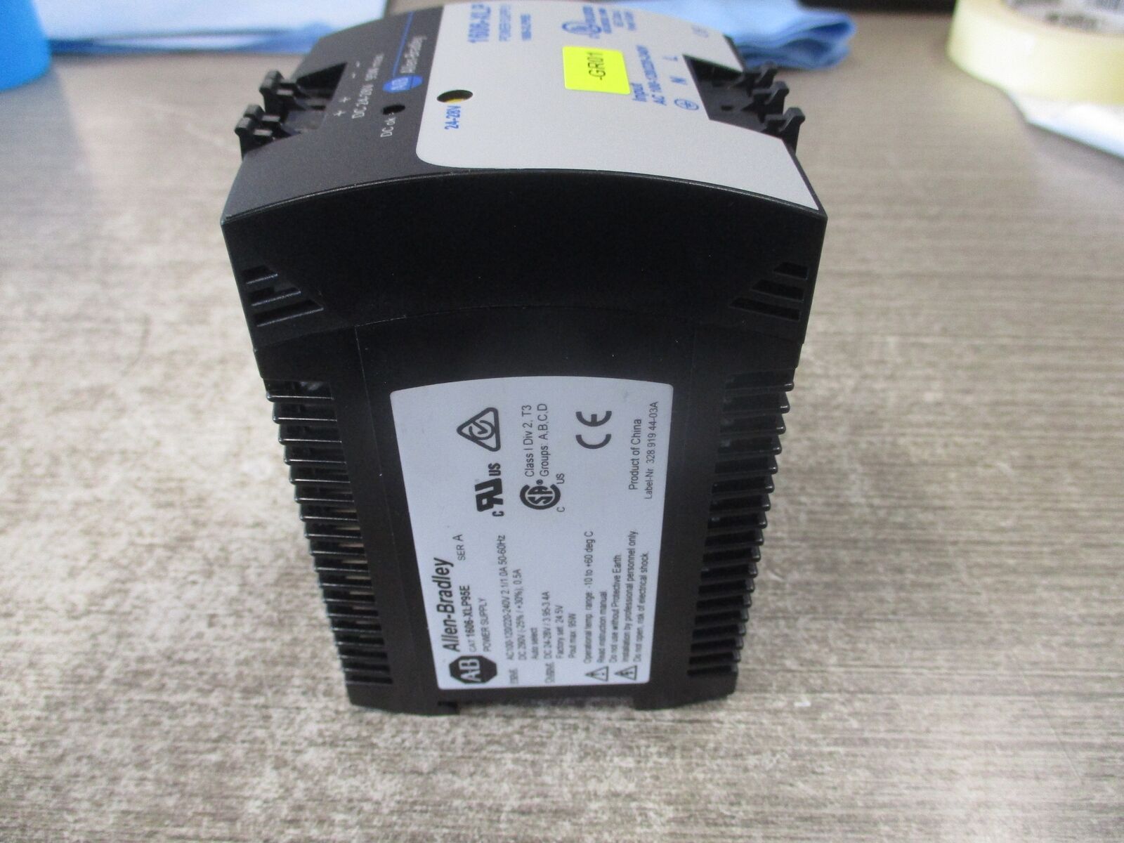 Allen-Bradley Power Supply 1606-XLP95E Ser. A 95W Input: 100-120/220-240V / 2.1/