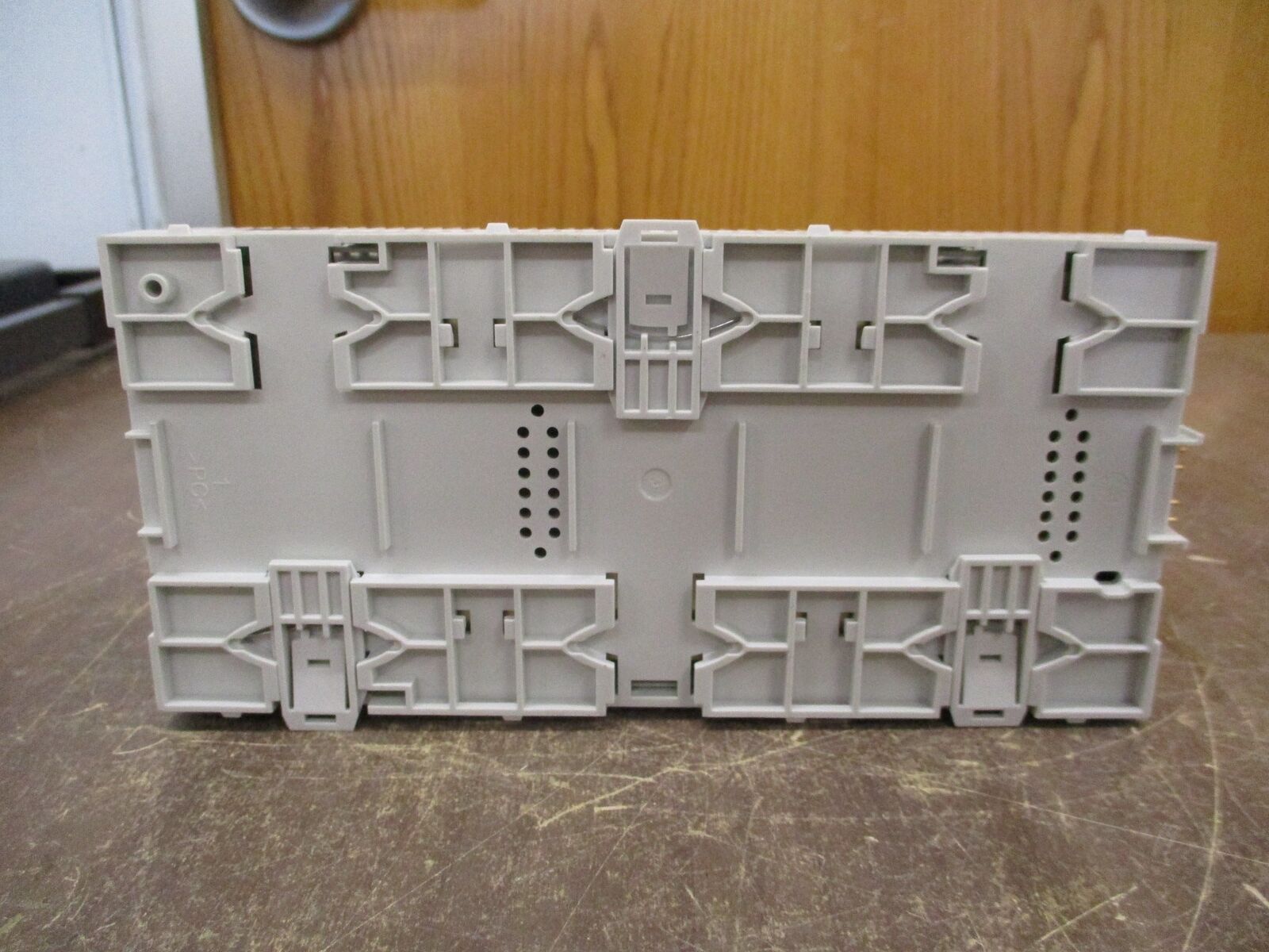 Siemens Programmable Controller PXC100-PE96.A F/W: V2.8.2 24VAC 1A 50/60Hz 24VA