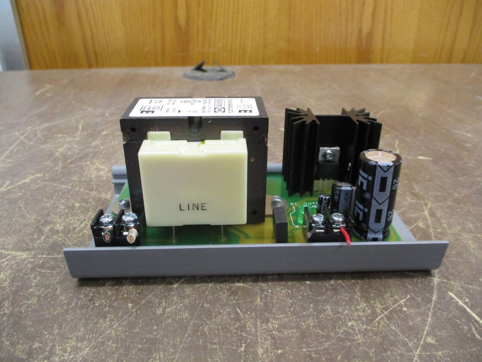 Functional Devices RIB Power Supply PSMN40A24DS w/ Mounting Track Used