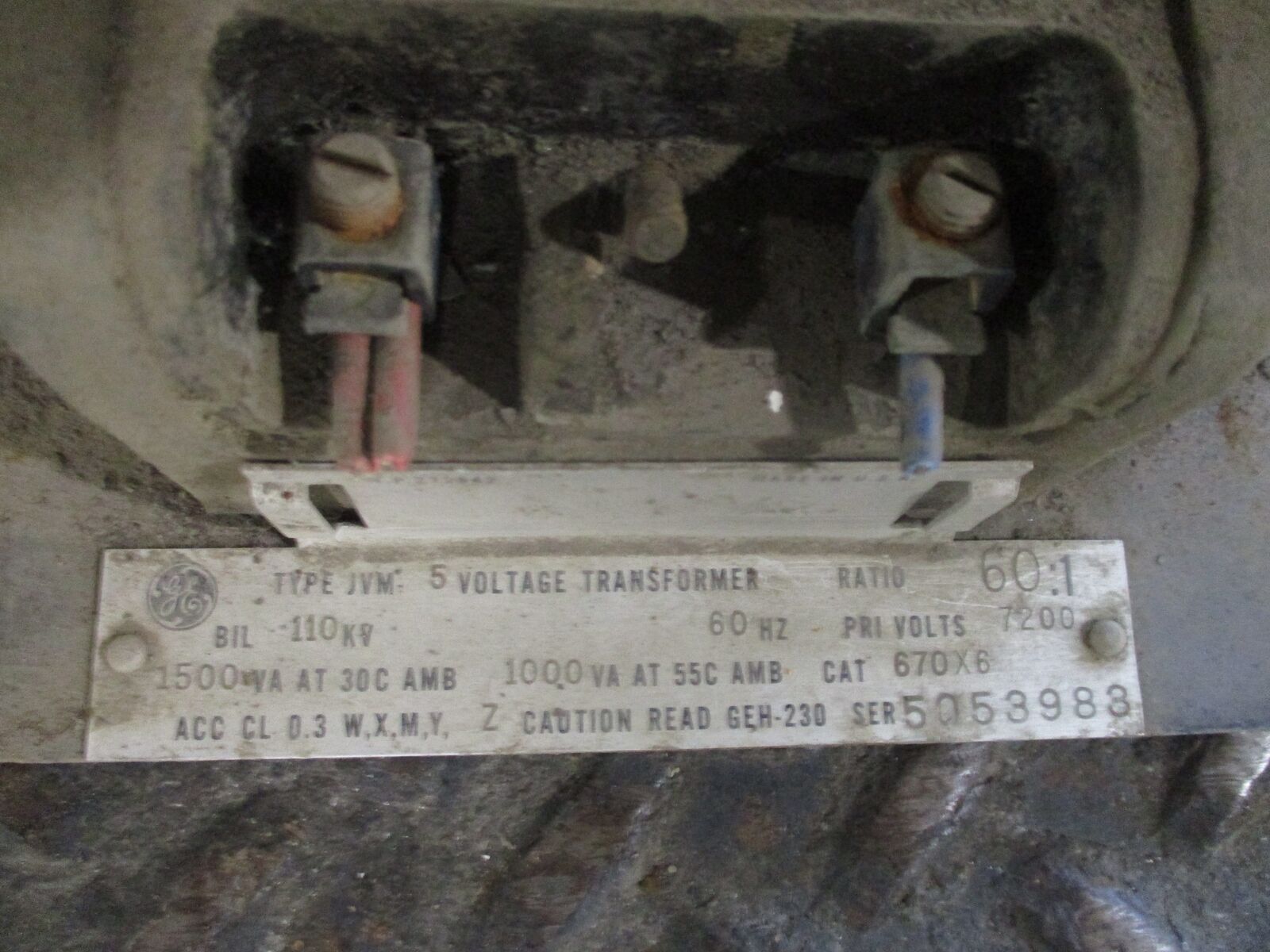 GE Type JVM-5 Voltage Transformer 670X6 Ratio 60:1 Pri: 7200V 60Hz * No Terminal