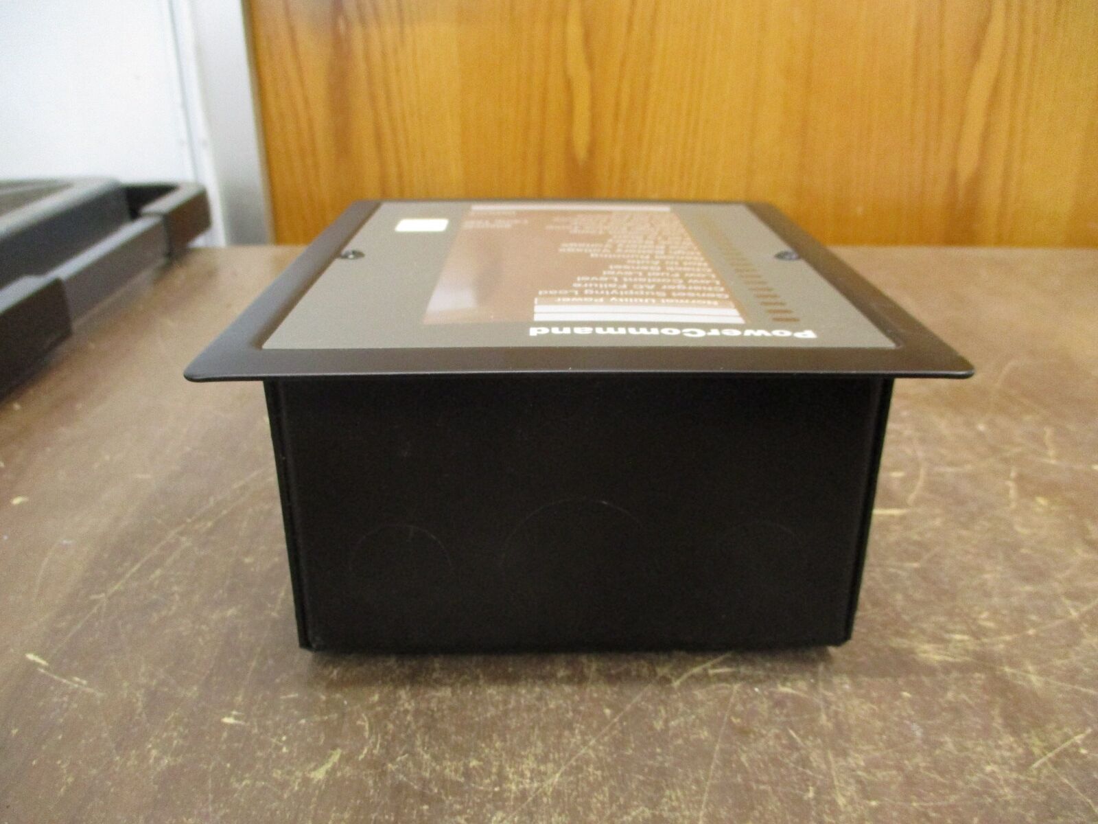 Cummins Power Command Annunciator A029Y779 12/24VDC Used