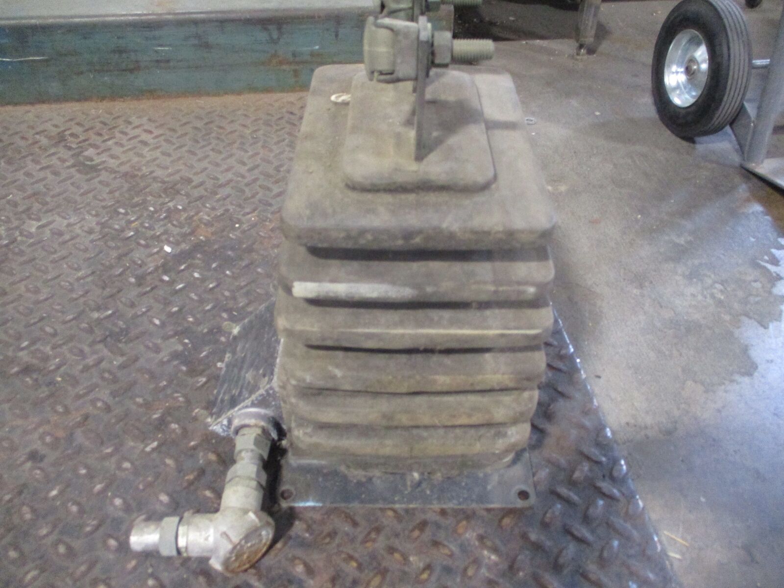 GE Type JKW-5 Current Transformer 638X78 Ratio 75:5A 15kV 25-60Hz Used