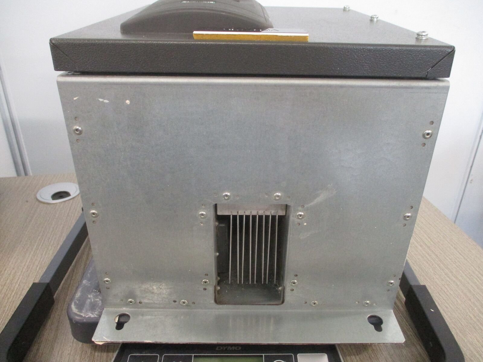 Siemens SED2-1.1/35X AC Drive 6SE6436-5UD21-1BA0 1.5HP 3Ph Input: 380-480V+10%-1