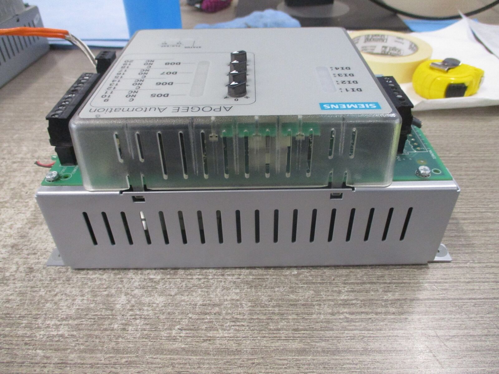 Siemens APOGEE Automation Digital Point Expansion Module 549-213 W/HOA 4DI,DO Us