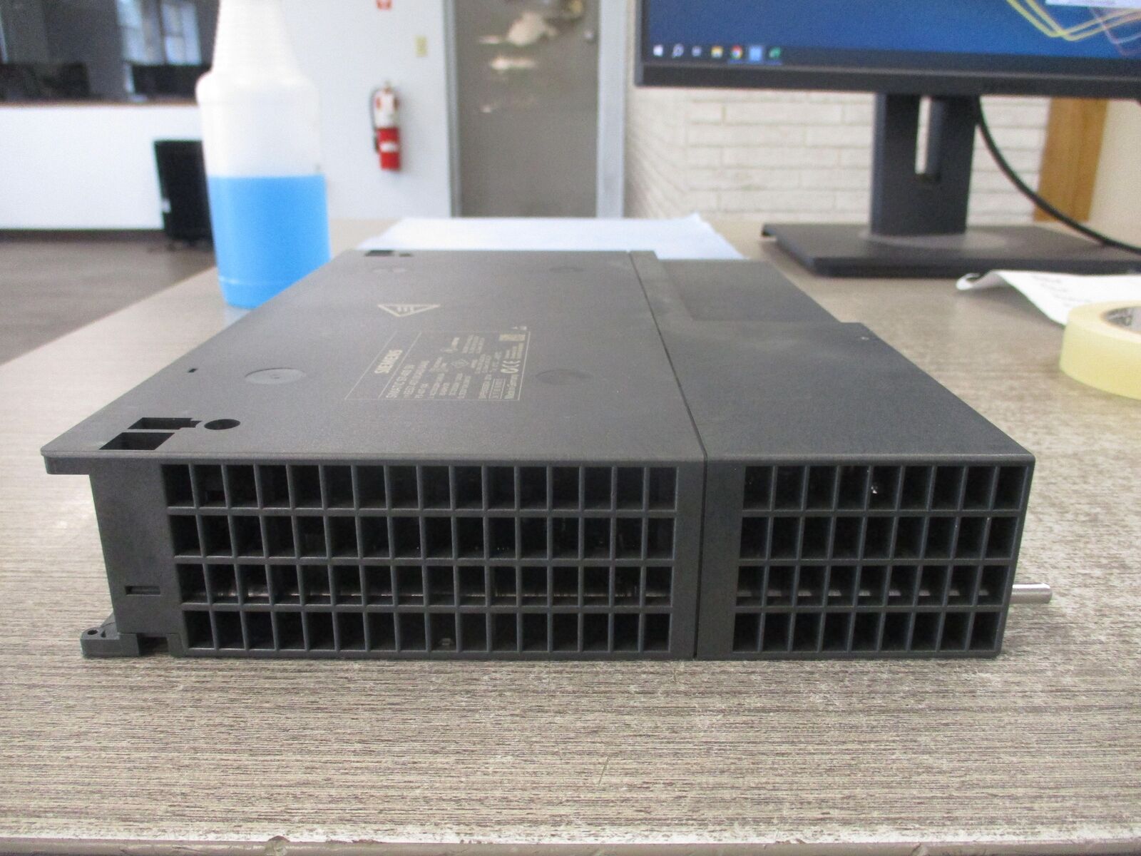 Siemens Simatic S7-400 SV Power Supply Module 6ES7 407-0KA02-0AA0 Used