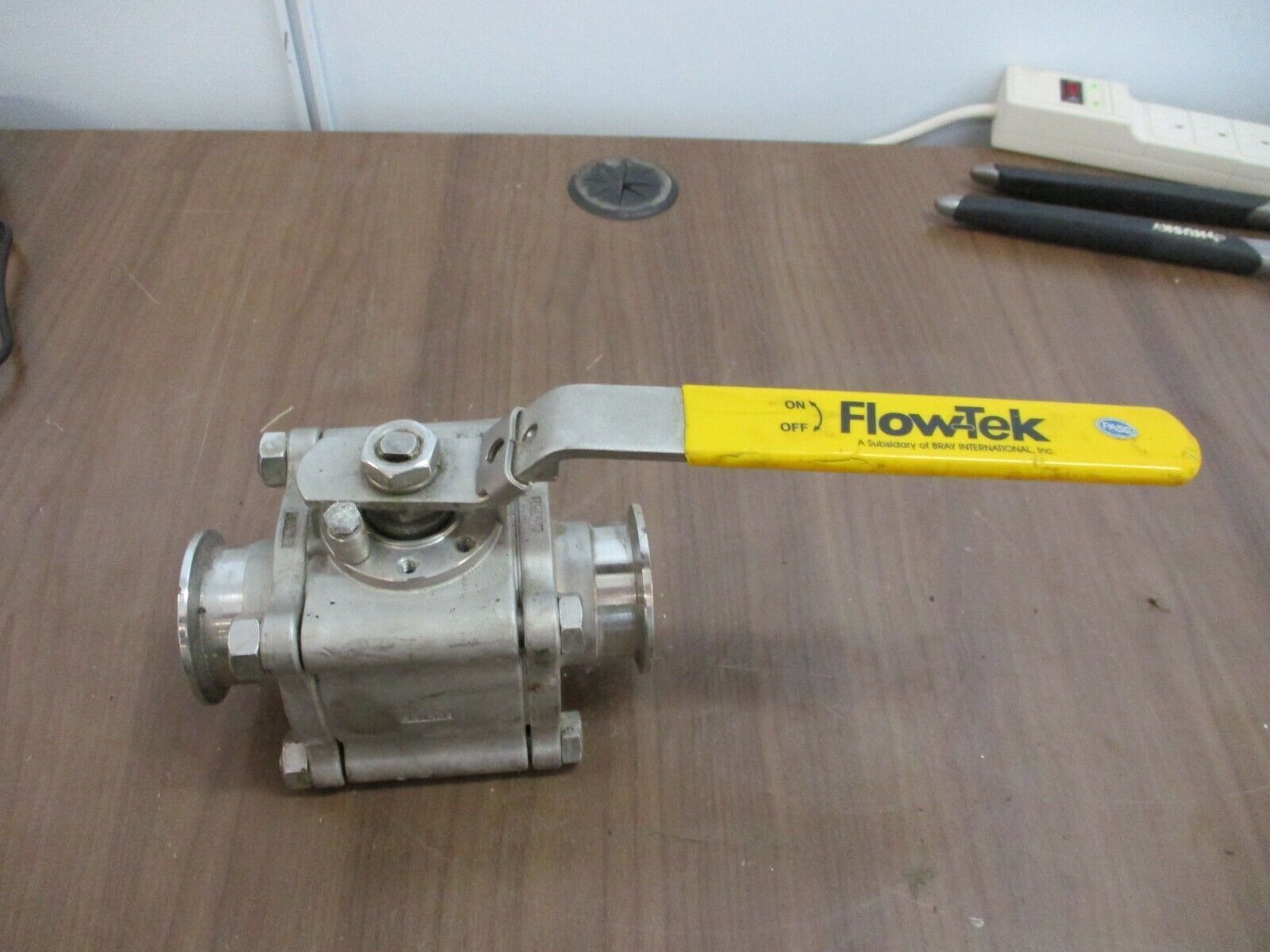 Sharpe Ball Valve 66 Body: 6 Trim: 6 Seat: C Used