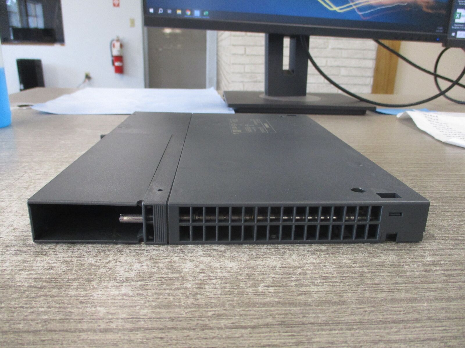 Siemens Simatic S7 Coupler Module 6ES7 440-1CS00-0YE0 Used