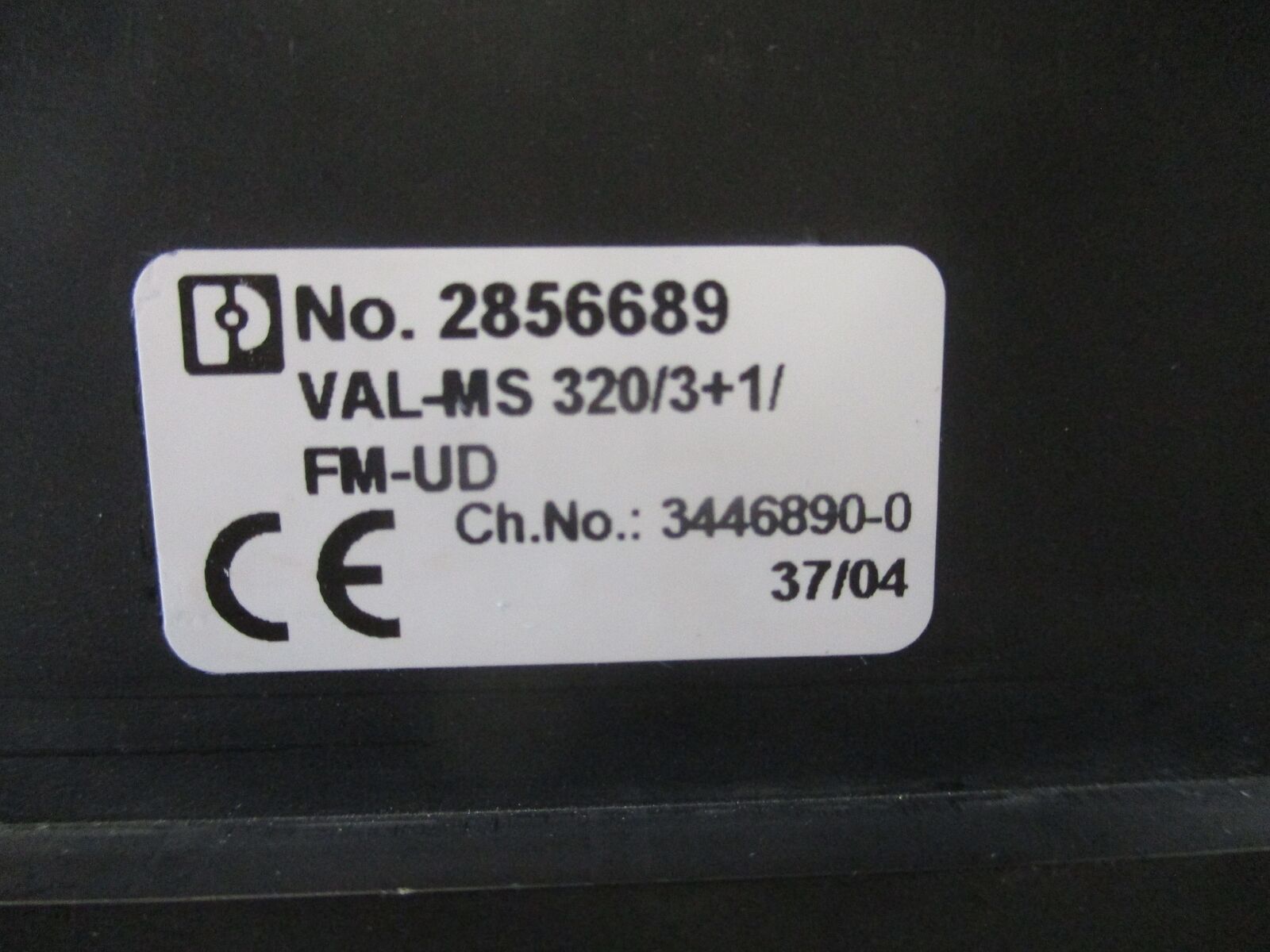 Phoenix Contact Surge Arrester Base VAL-MS 320/3+1/FM-UD Used