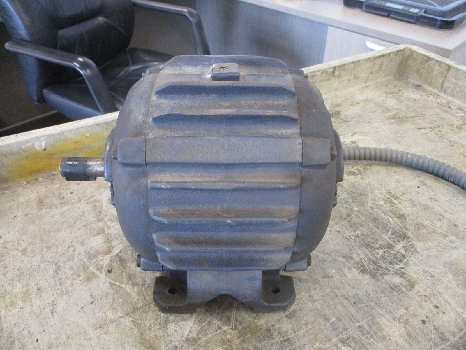 Allis-Chalmers Motor G500 3/4HP 208-220/440V 1150RPM Frame 182 3.2-3.2/1.6A Used