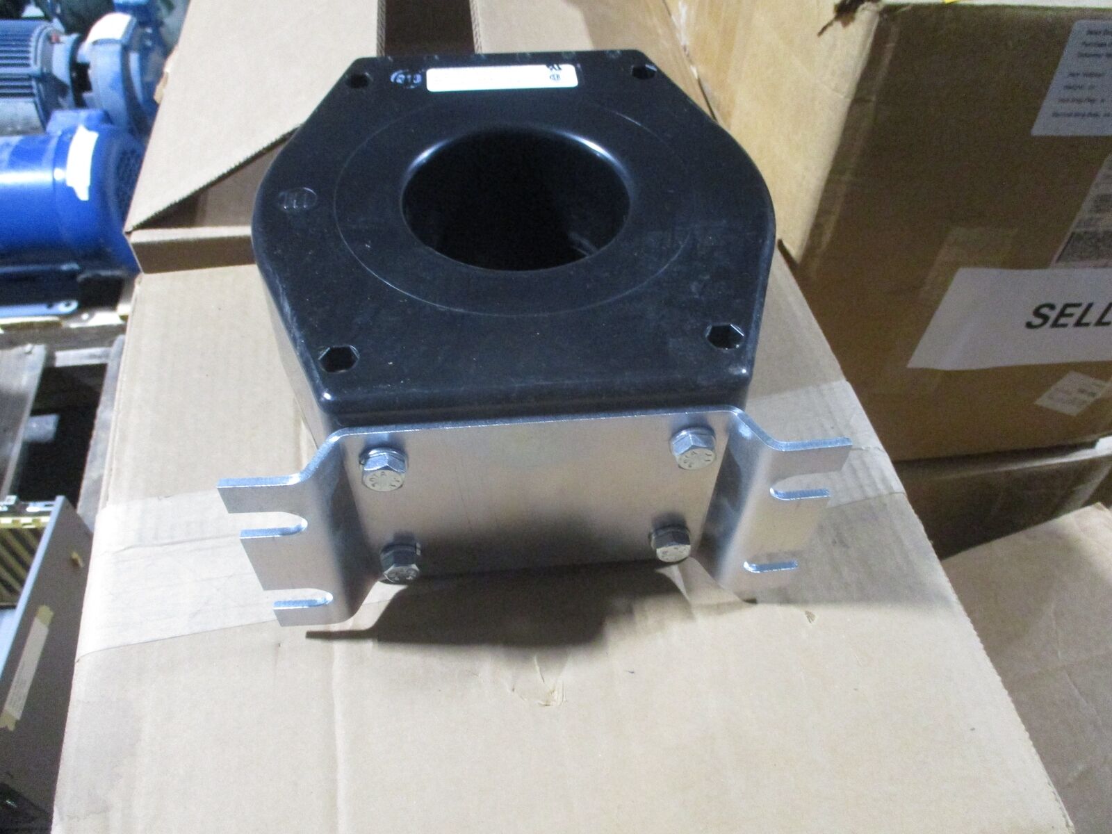 Instrument Transformers Current Transformer 201-501 Ratio 500:5A 600V New Surplu