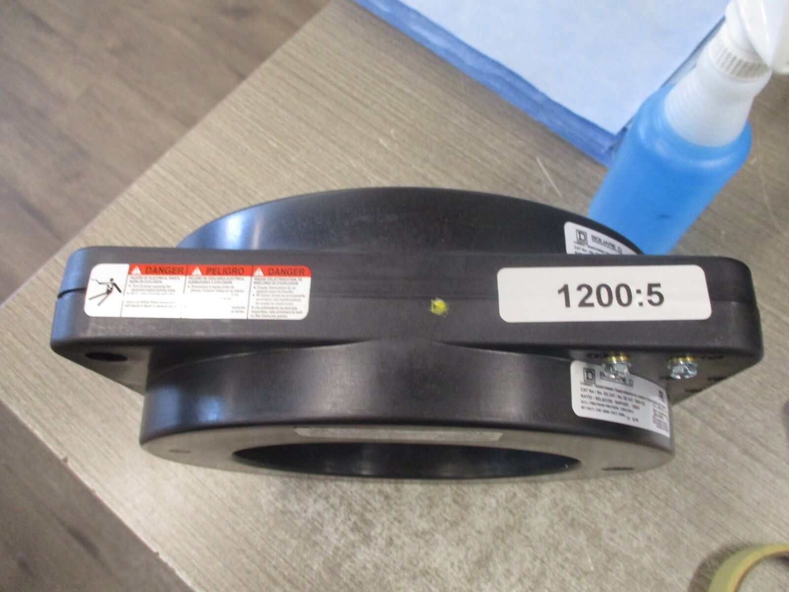 Square D Current Transformer 780R-122 Ratio 1200:5A New Surplus