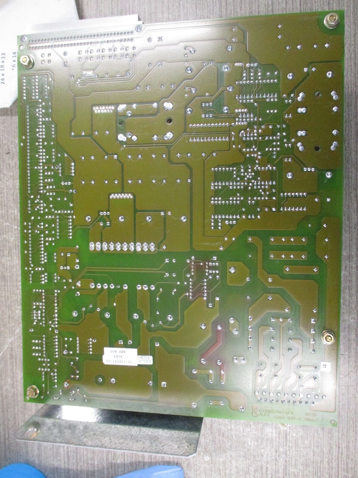Merlin Gerin ALEZ Power Supply 72-132297-00 Rev. A00 Used