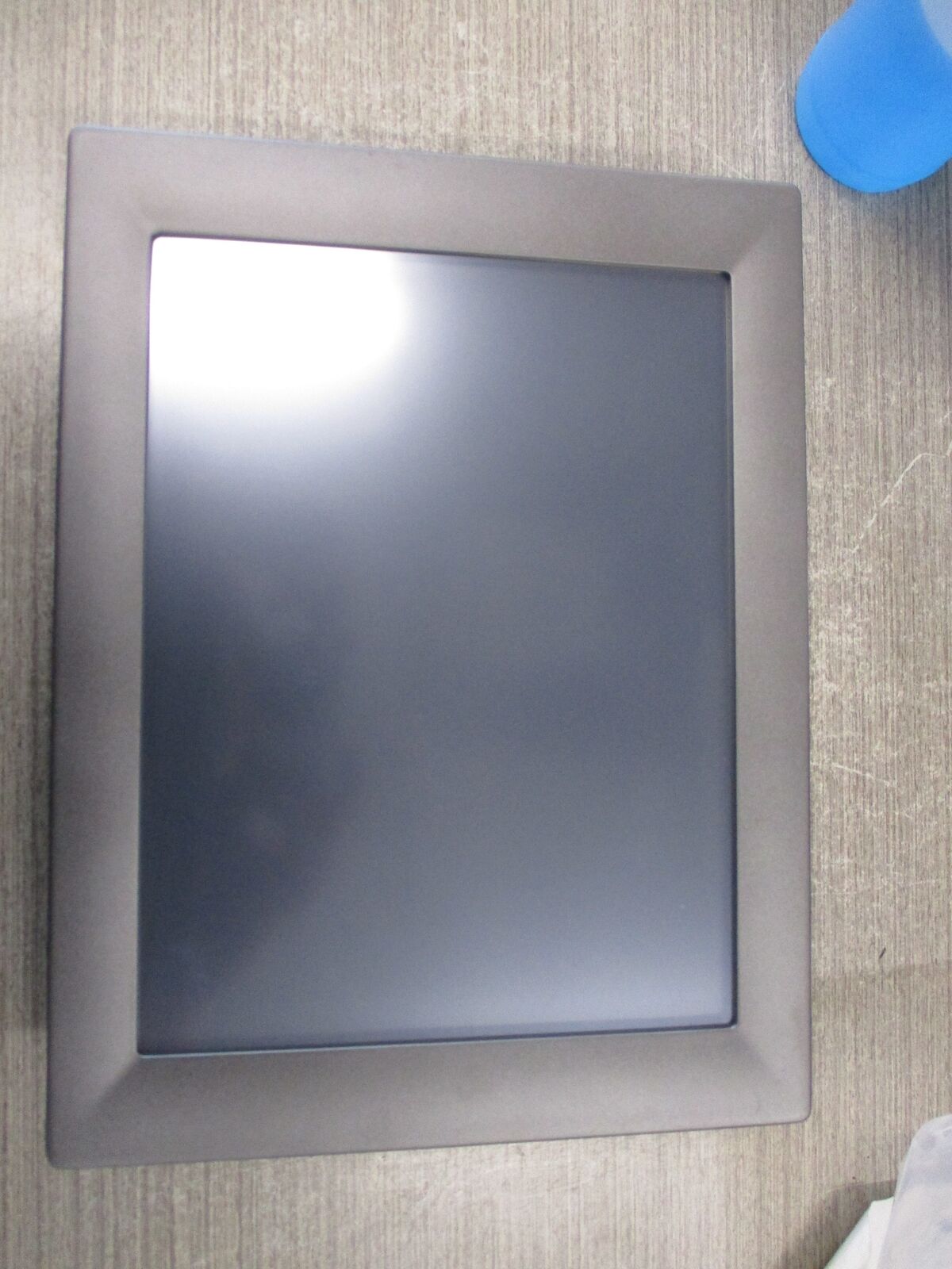 Advantech Touchscreen Panel PC TPC-1261H-A1BE * Broken Case * Used