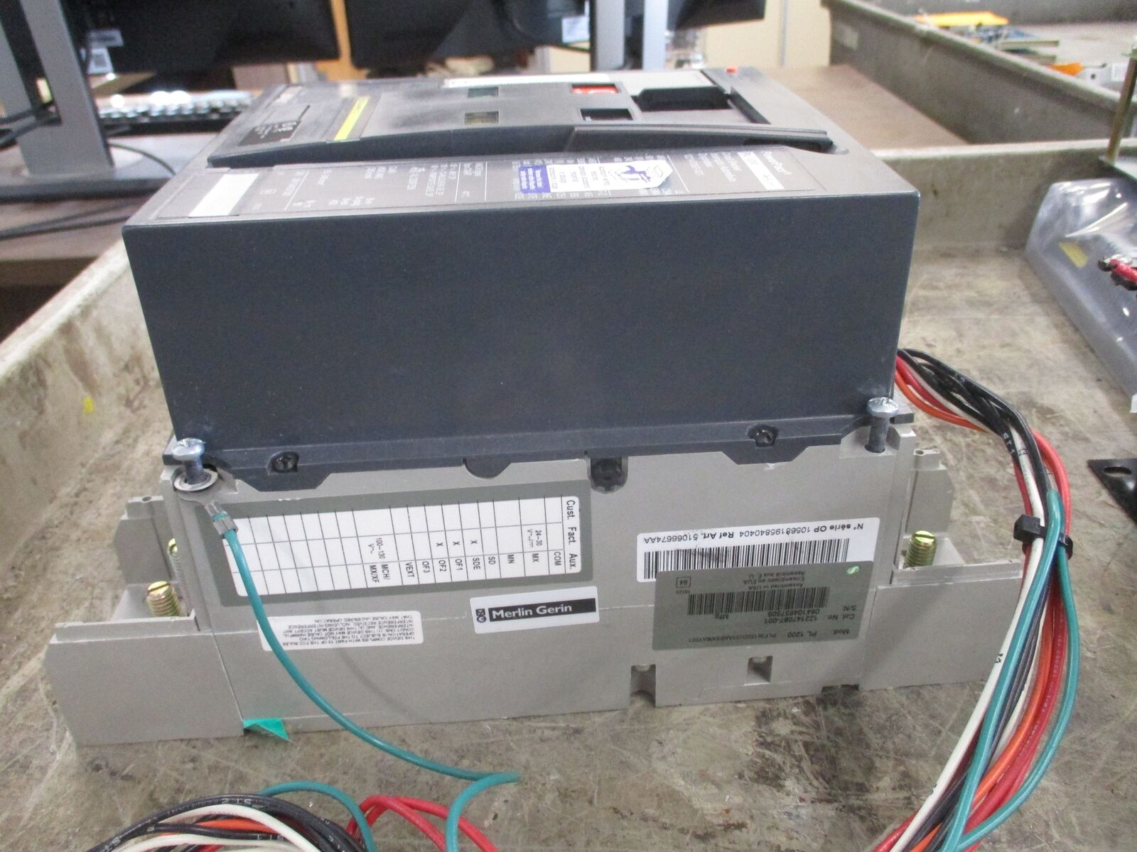 Square D PowerPact Circuit Breaker PL 1200 1200A 480V 60Hz Used
