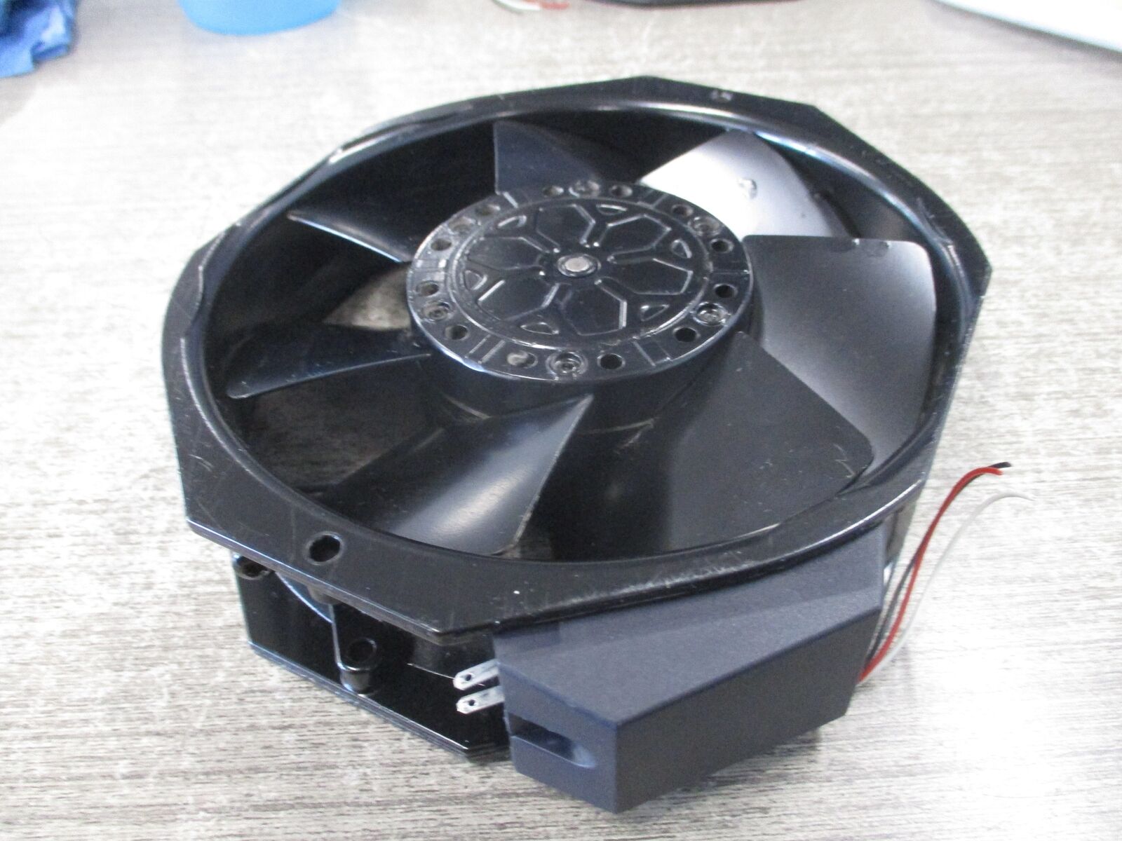 ebmpapst Axial Fan W2E142-BB05-87 115V 50/60Hz 27/28W Used
