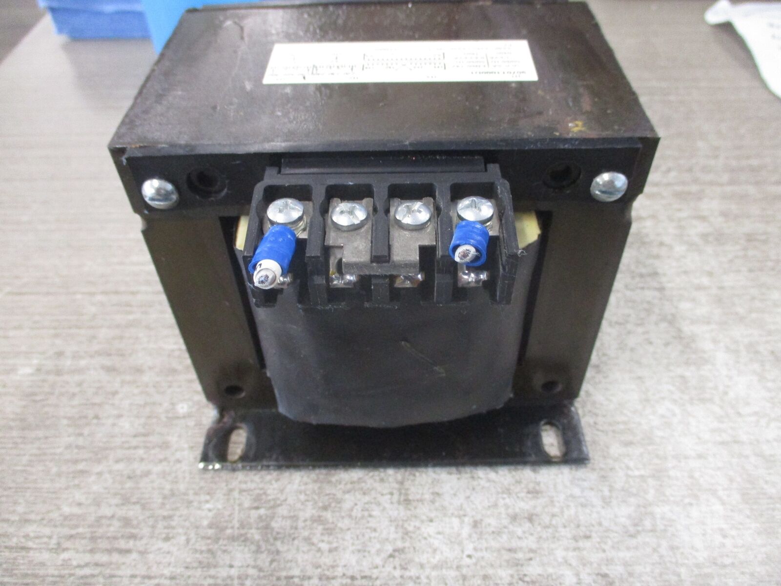 Square D Control Transformer 9070T1000D1 1kVA Pri: 240/480V Sec: 120V 50/60Hz Us