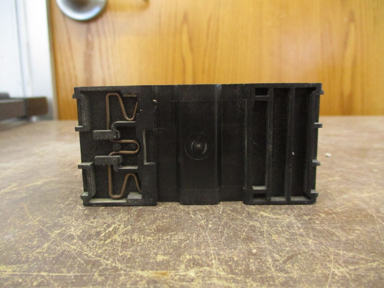Allen-Bradley Manual Motor Protector 140M-C2E-B25 Ser. D Trip: 1.6-2.5A