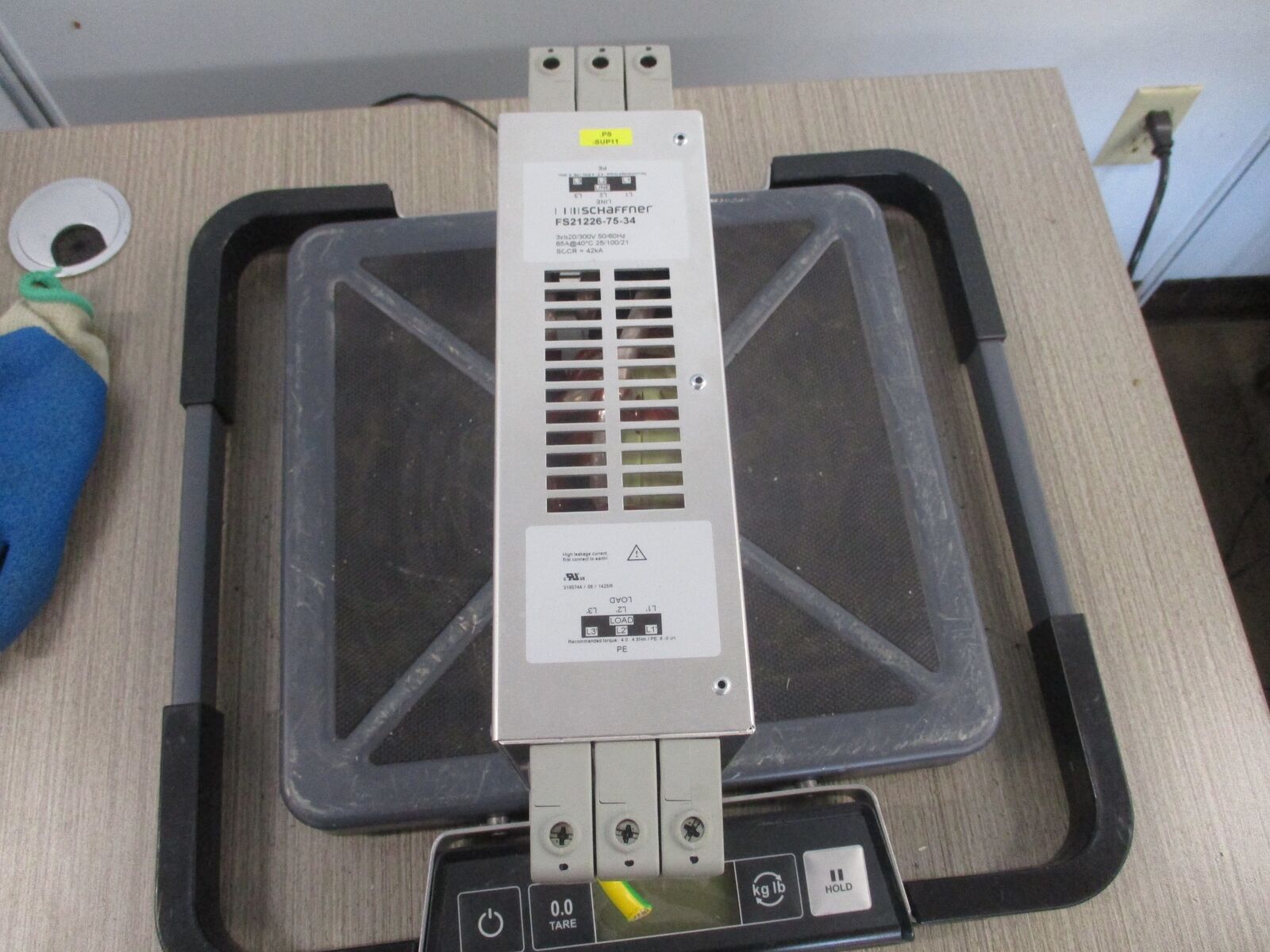 Schaffner Line Filter FS21226-75-34 520/300V 50/60Hz 3Ph 85A SCCR: 42kA Used